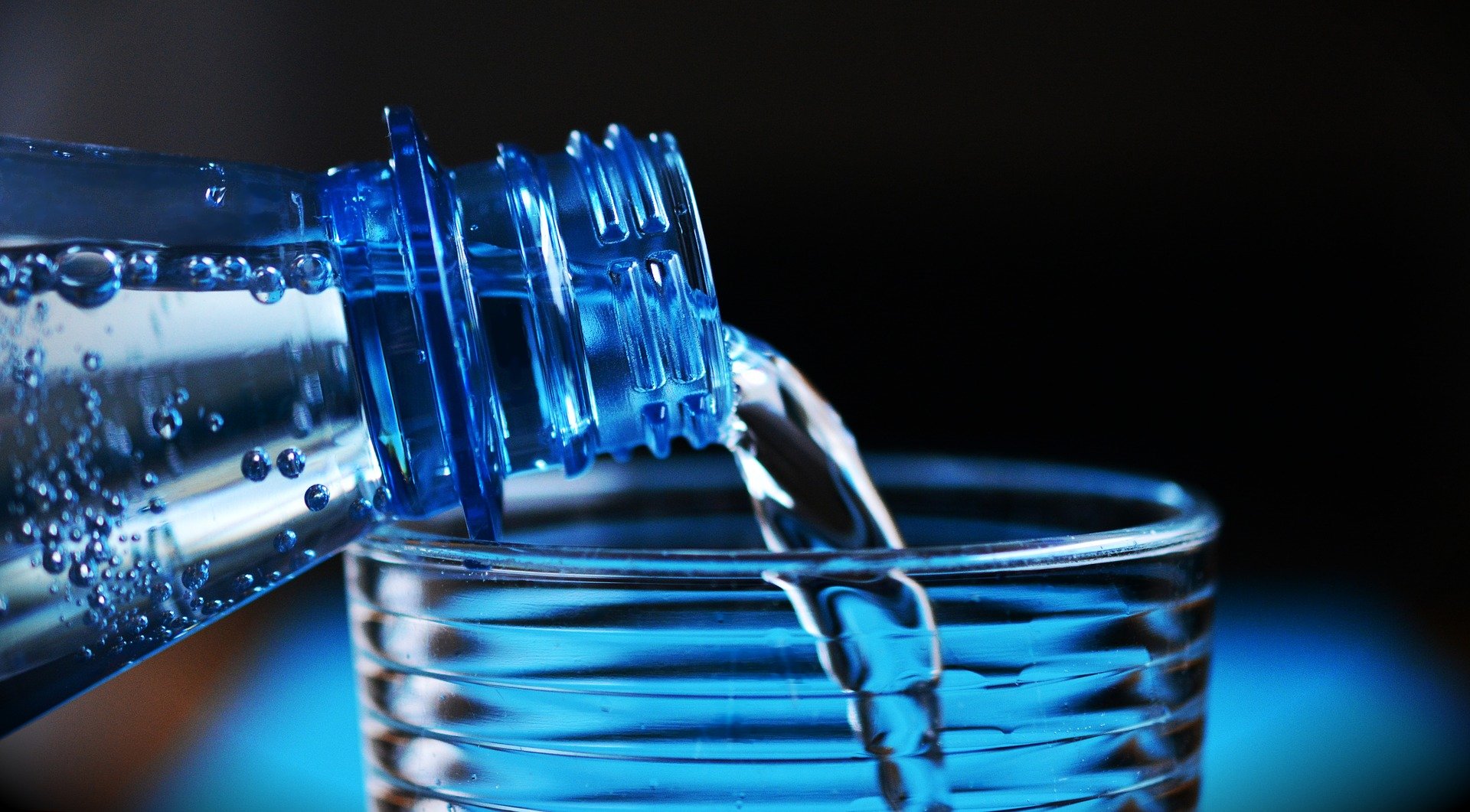 bottiglie acqua plastica